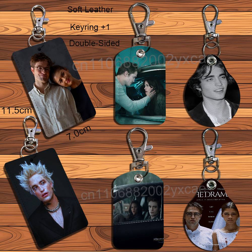 Anime Merchandise Gift - พวงกุญแจการ์ตูนโรเบิร์ต แพททินสัน จากเรื่อง Twilight นักร้อง อนิเมะ