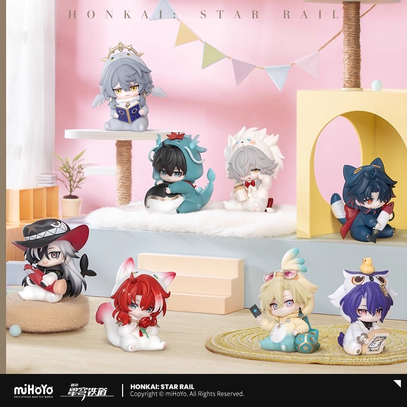 ฟิกเกอร์ตั้งโต๊ะของแท้จากเกม H - Official Merchandise Anime บทวิจารณ์และราคา